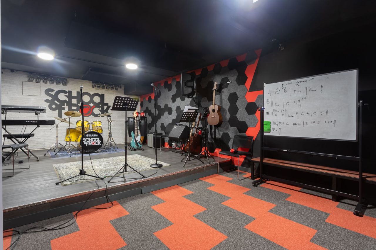 Коммерческая недвижимость в Барселоне, Испания, 545 м² - фото 4