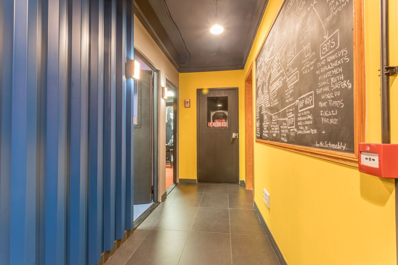 Коммерческая недвижимость в Барселоне, Испания, 545 м² - фото 13