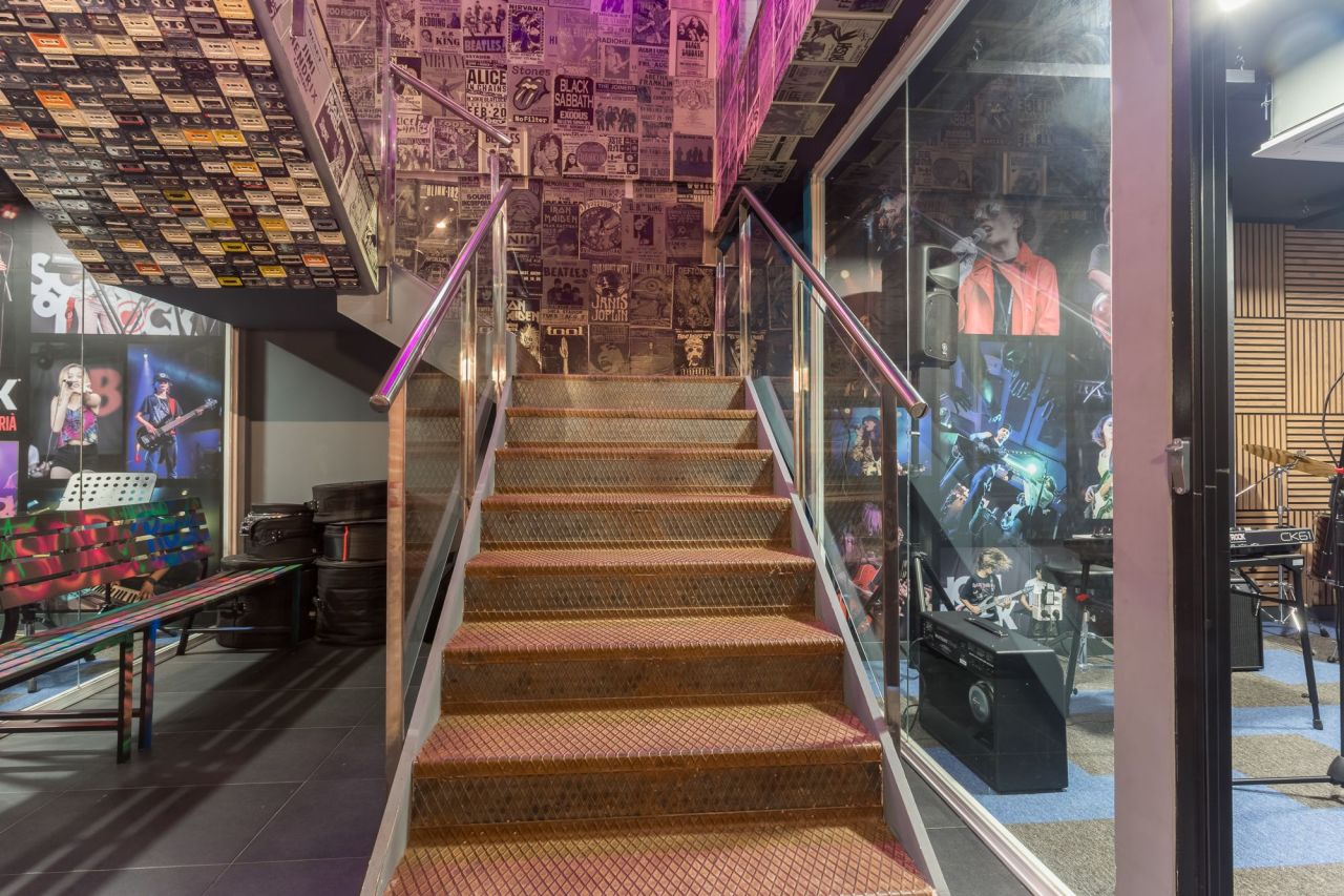 Коммерческая недвижимость в Барселоне, Испания, 545 м² - фото 8