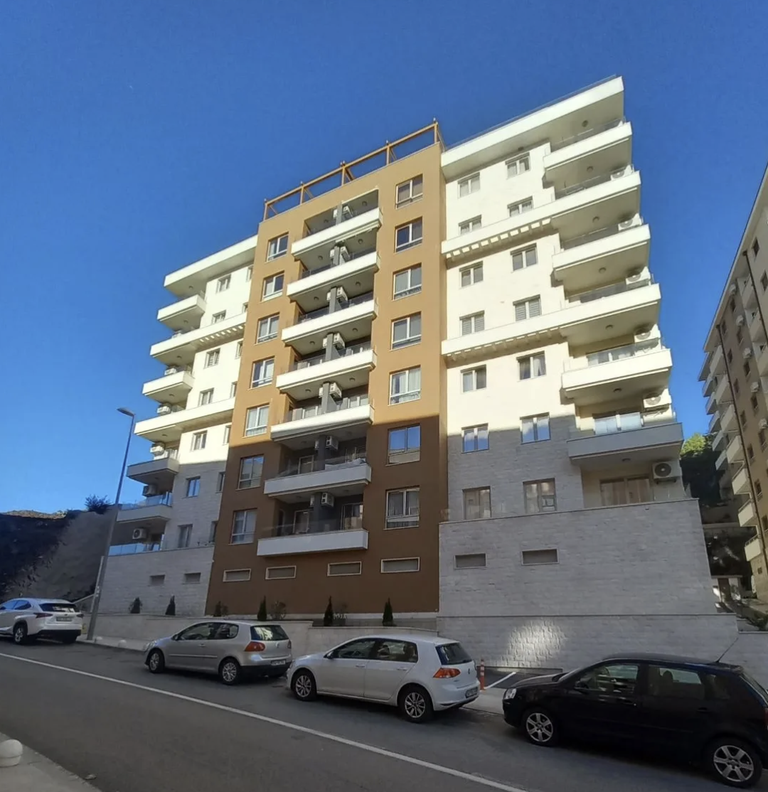 Квартира в Бечичи, Черногория, 29 м² - фото 1