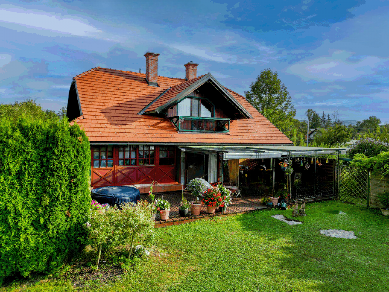 Дом в Любляне, Словения, 339 м² - фото 1