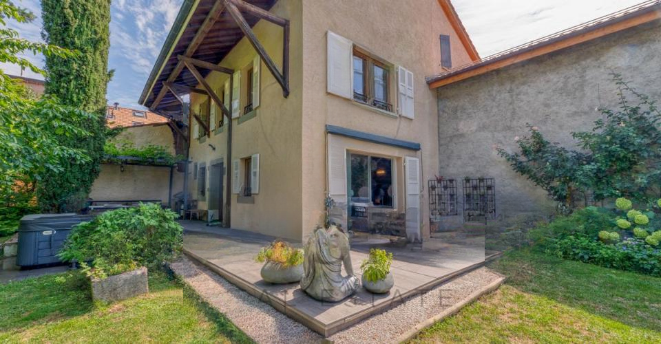 Квартира в Женеве, Швейцария, 330 м² - фото 1