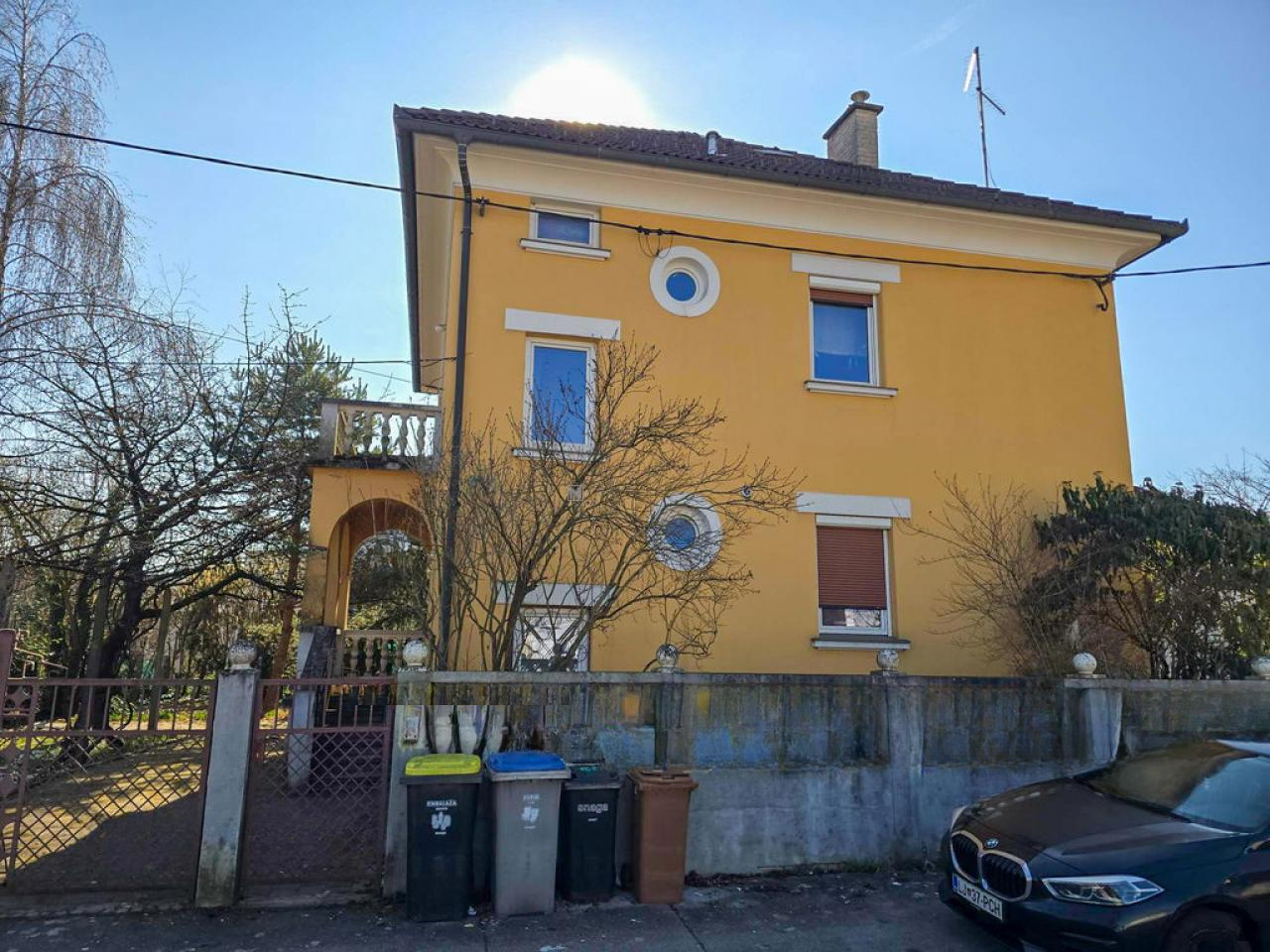 Дом в Любляне, Словения, 321 м² - фото 1