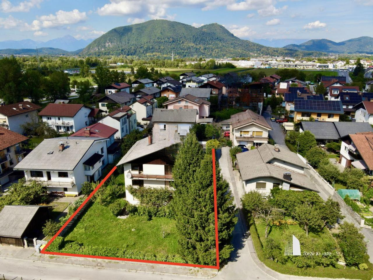 Дом в Любляне, Словения, 319 м² - фото 2