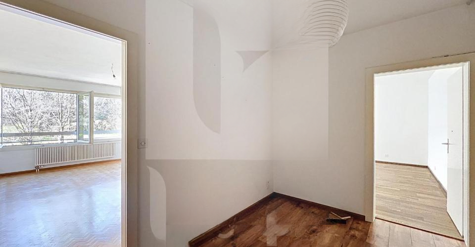 Квартира в Женеве, Швейцария, 110 м² - фото 2