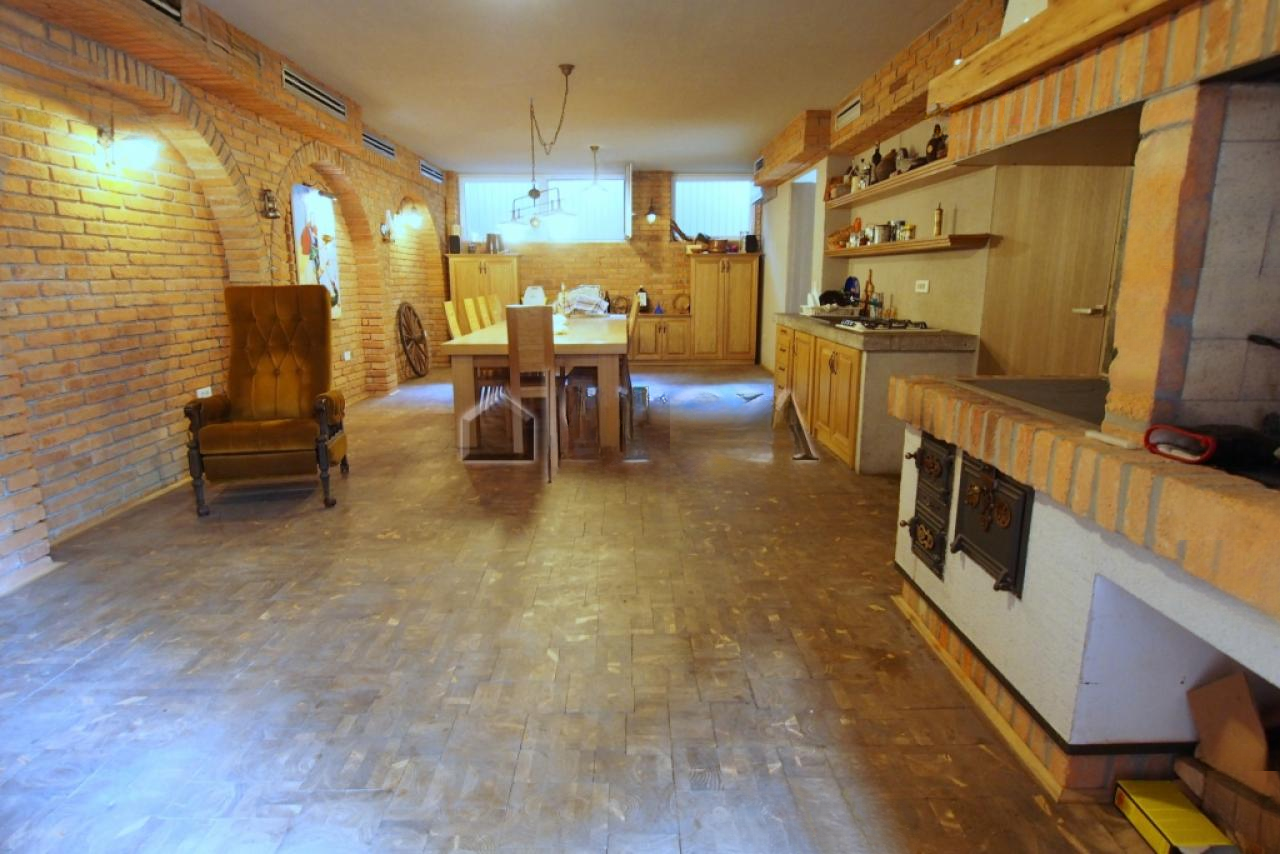 Дом в Любляне, Словения, 489 м² - фото 6