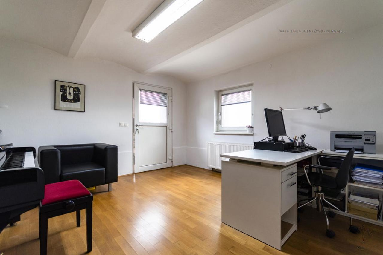 Дом в Любляне, Словения, 197 м² - фото 17