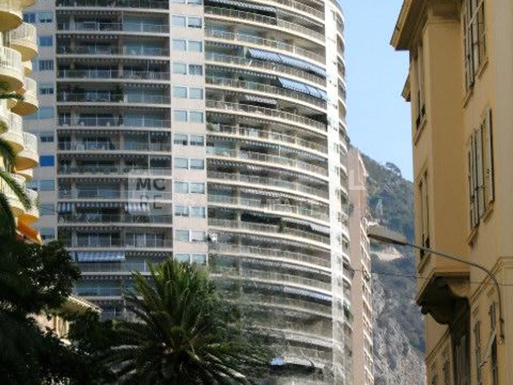 Квартира в Сен-Романе, Монако, 40 м² - фото 1