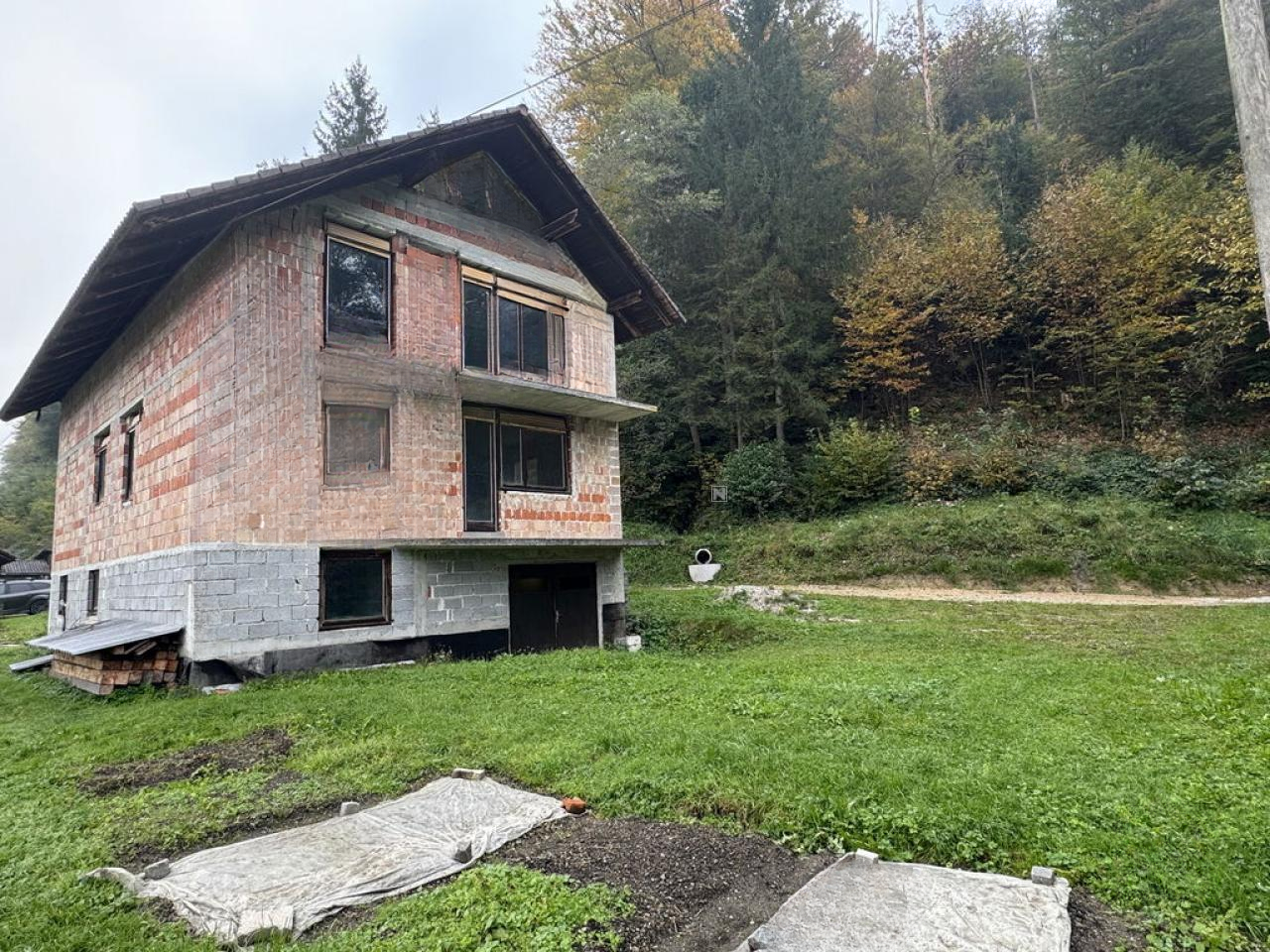 Дом в Любляне, Словения, 263 м² - фото 1