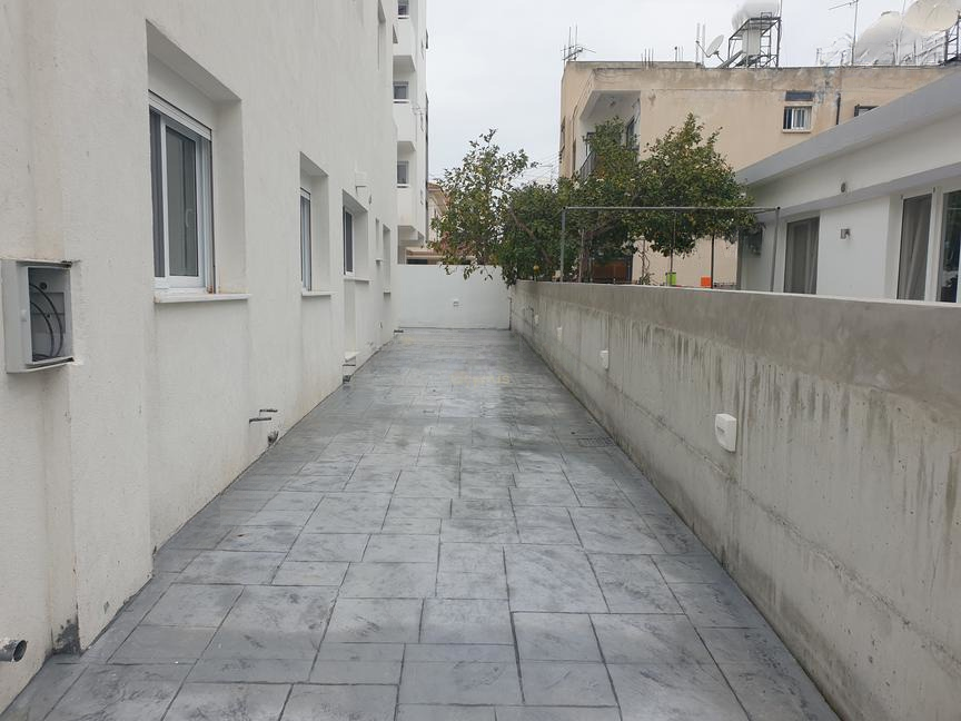 Квартира в Строволосе, Кипр, 550 м² - фото 3