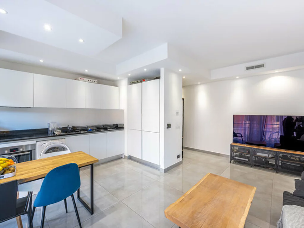 Квартира в Монако, Монако, 95 м² - фото 4