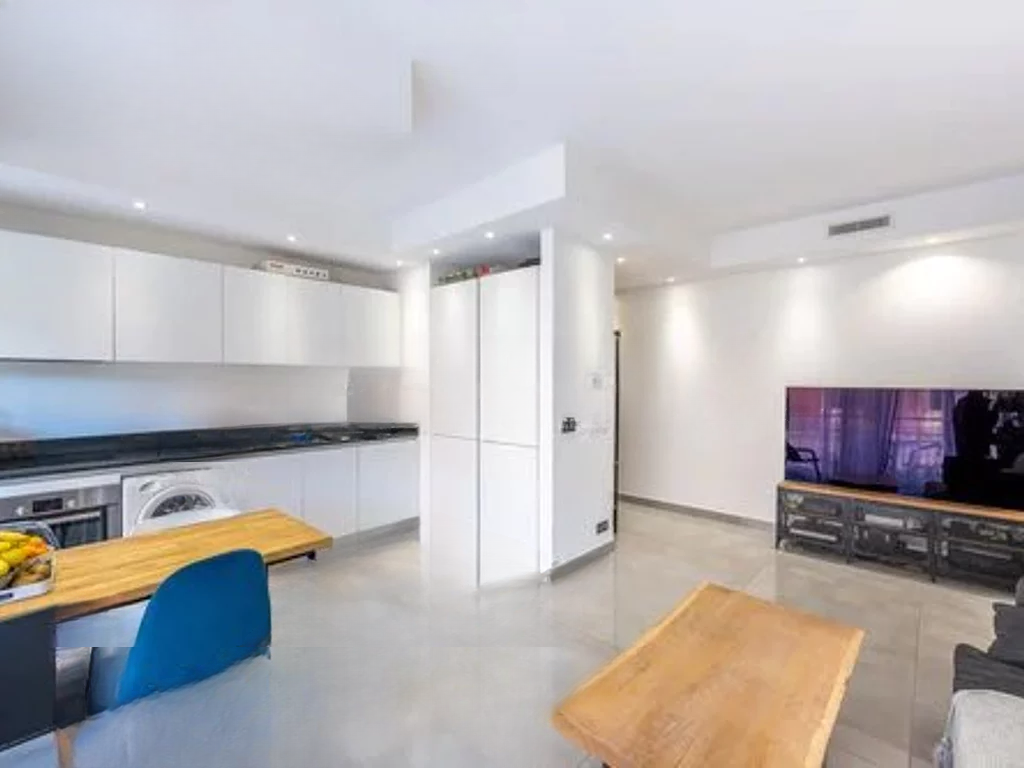 Квартира в Монако, Монако, 95 м² - фото 4