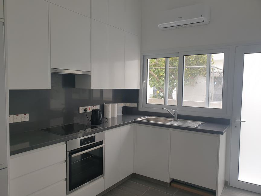 Квартира в Строволосе, Кипр, 550 м² - фото 4