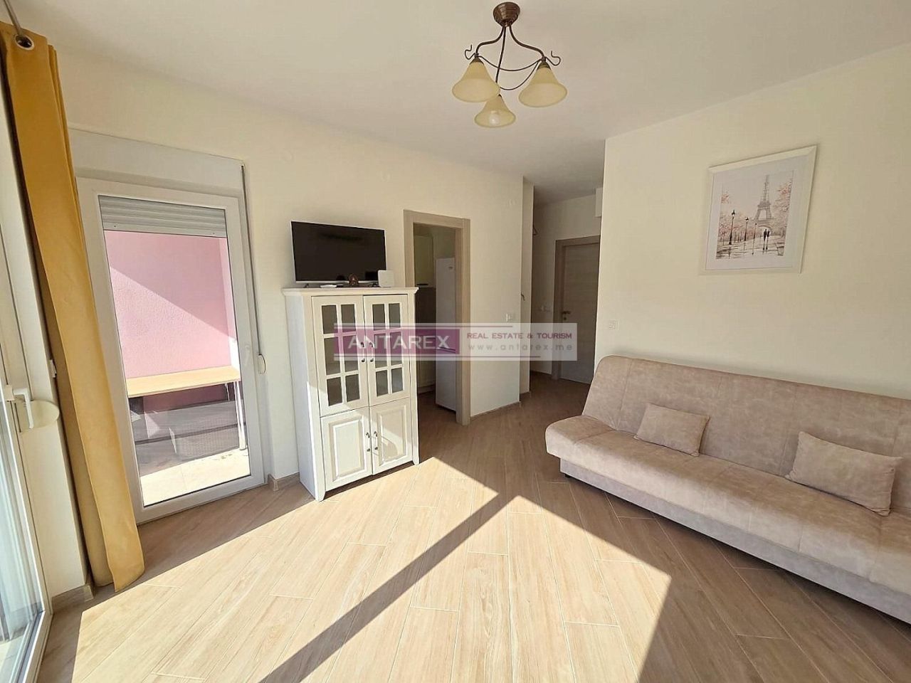 Апартаменты в Кумборе, Черногория, 59 м² - фото 1