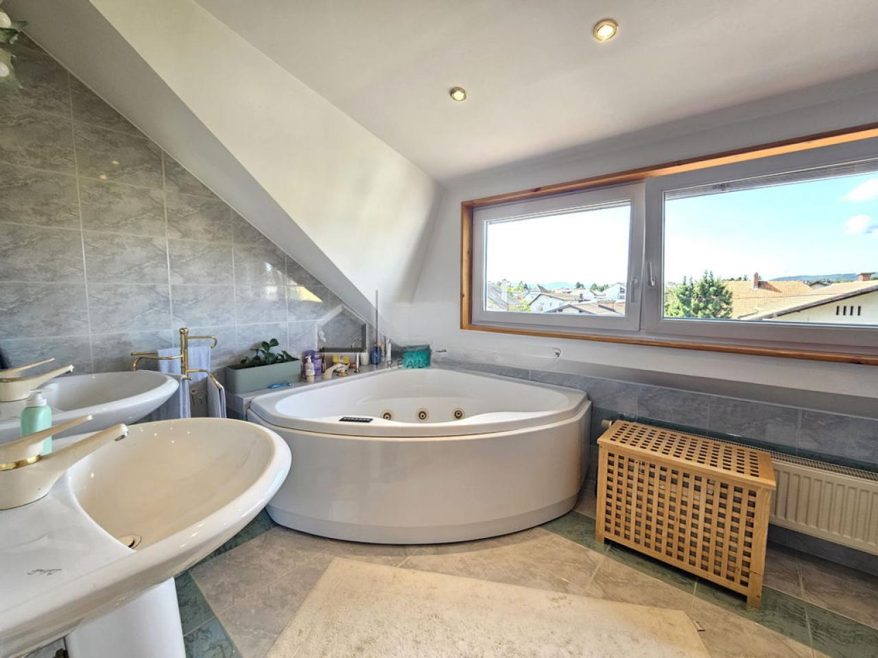 Дом в Любляне, Словения, 492 м² - фото 9