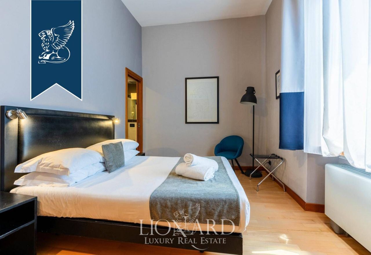 Отель, гостиница в Риме, Италия, 2 120 м² - фото 13