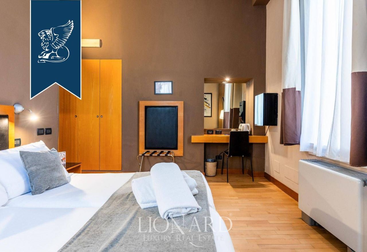 Отель, гостиница в Риме, Италия, 2 120 м² - фото 19