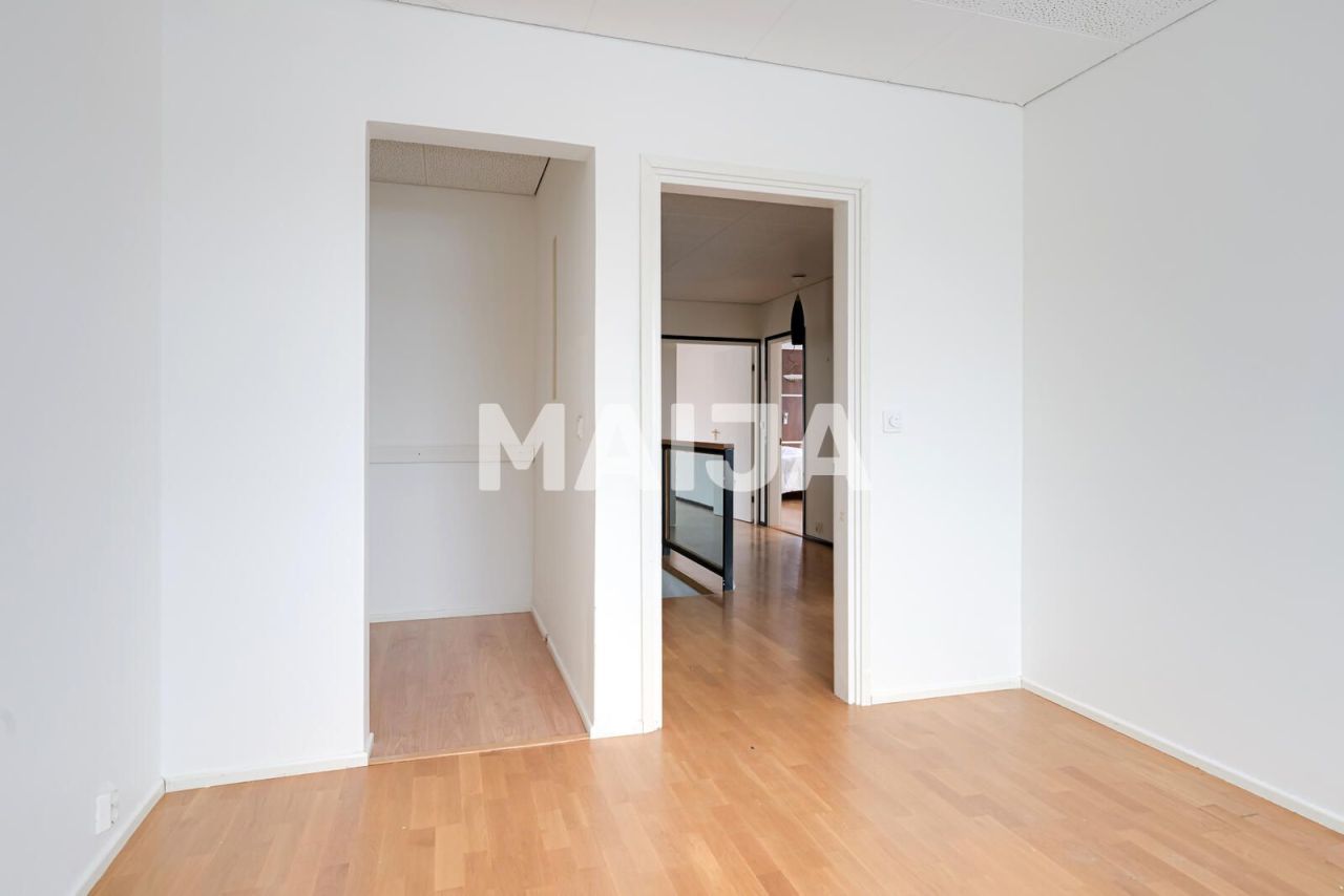 Дом в Хельсинки, Финляндия, 308 м² - фото 16