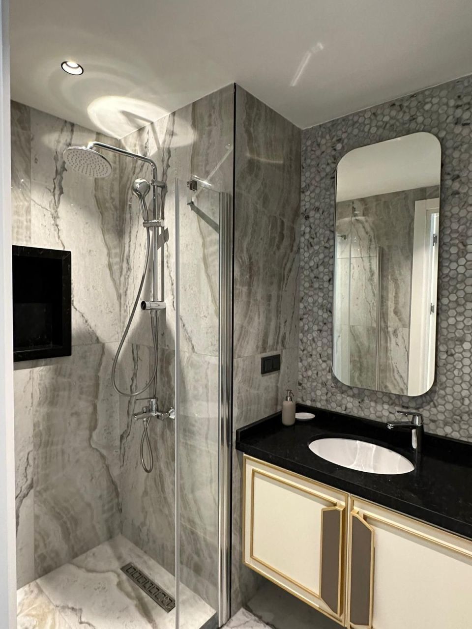 Апартаменты в Алании, Турция, 92 м² - фото 10