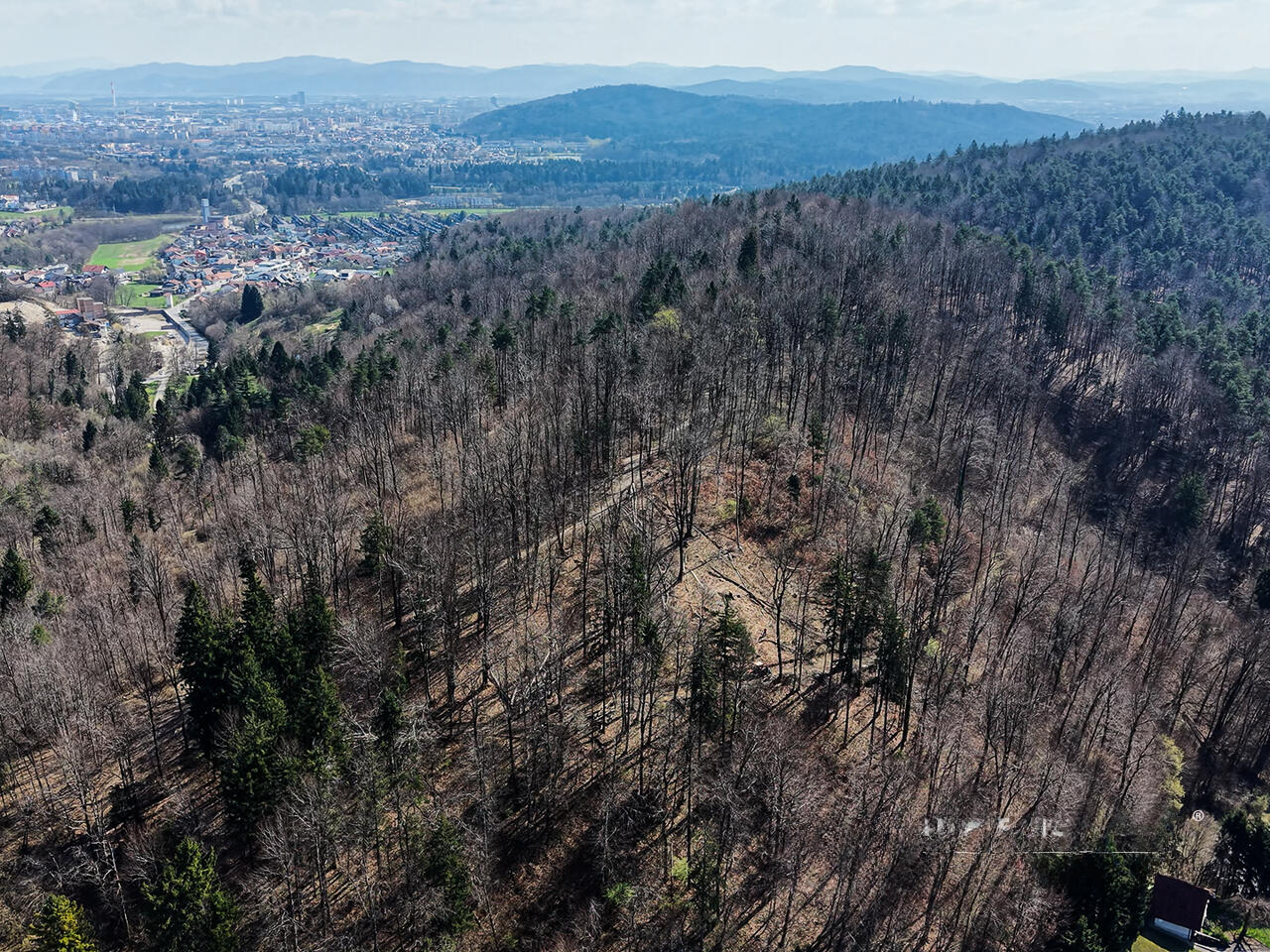 Земля в Любляне, Словения, 4 310 м² - фото 3