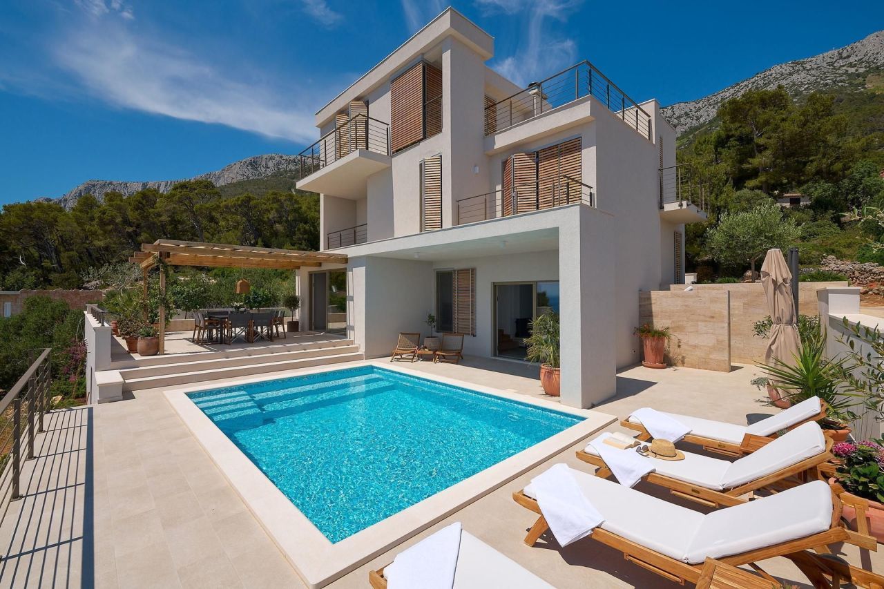 Вилла на Хваре, Хорватия, 240 м² - фото 2