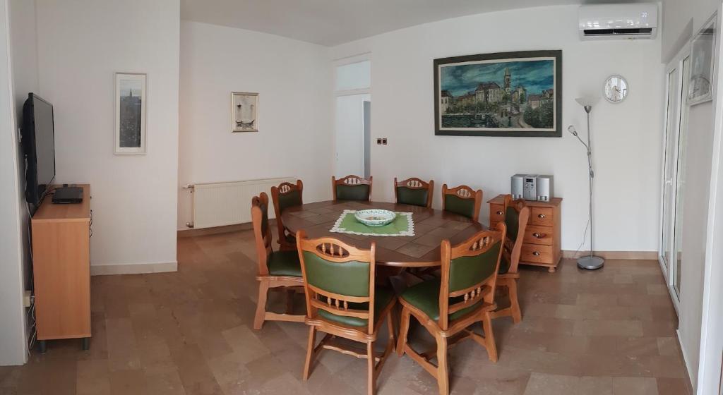 Отель, гостиница Supetar, Хорватия, 469 м² - фото 16