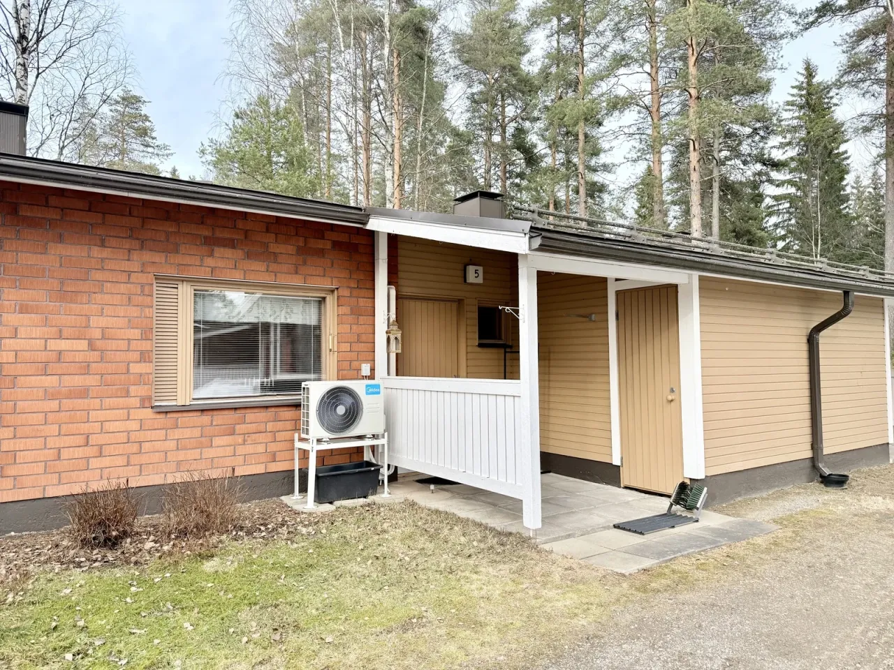 Таунхаус в Варкаусе, Финляндия, 56 м² - фото 1