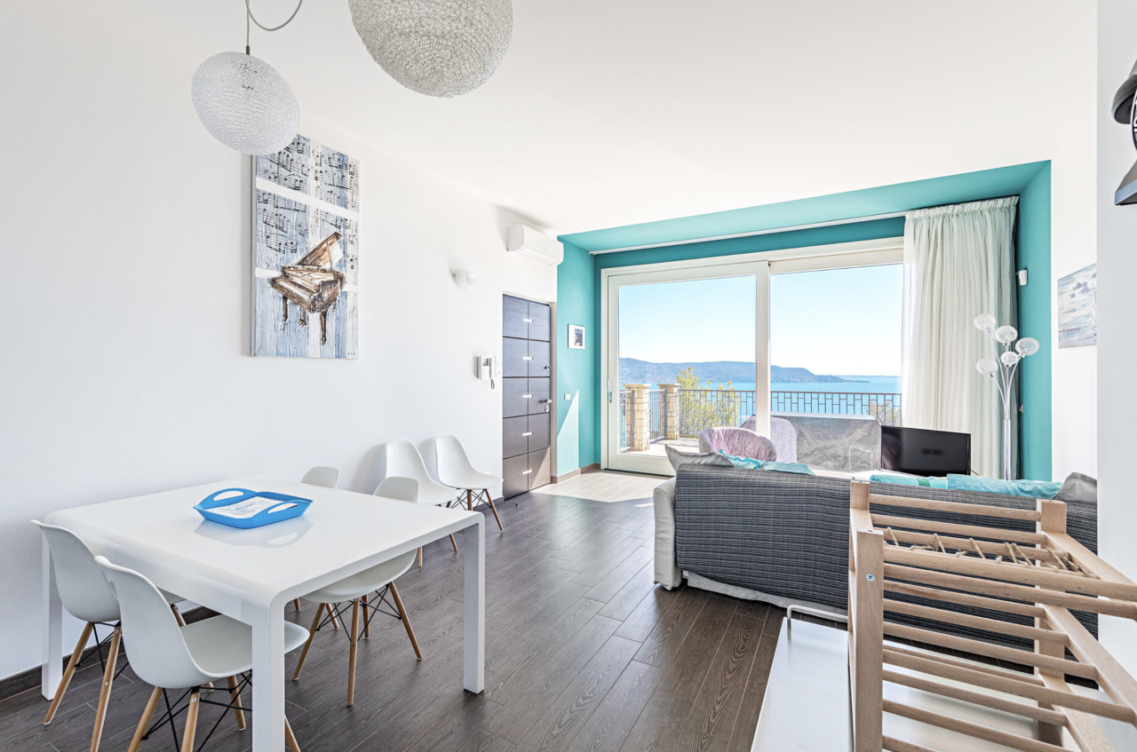 Апартаменты в Тосколано-Мадерно, Италия, 110 м² - фото 1