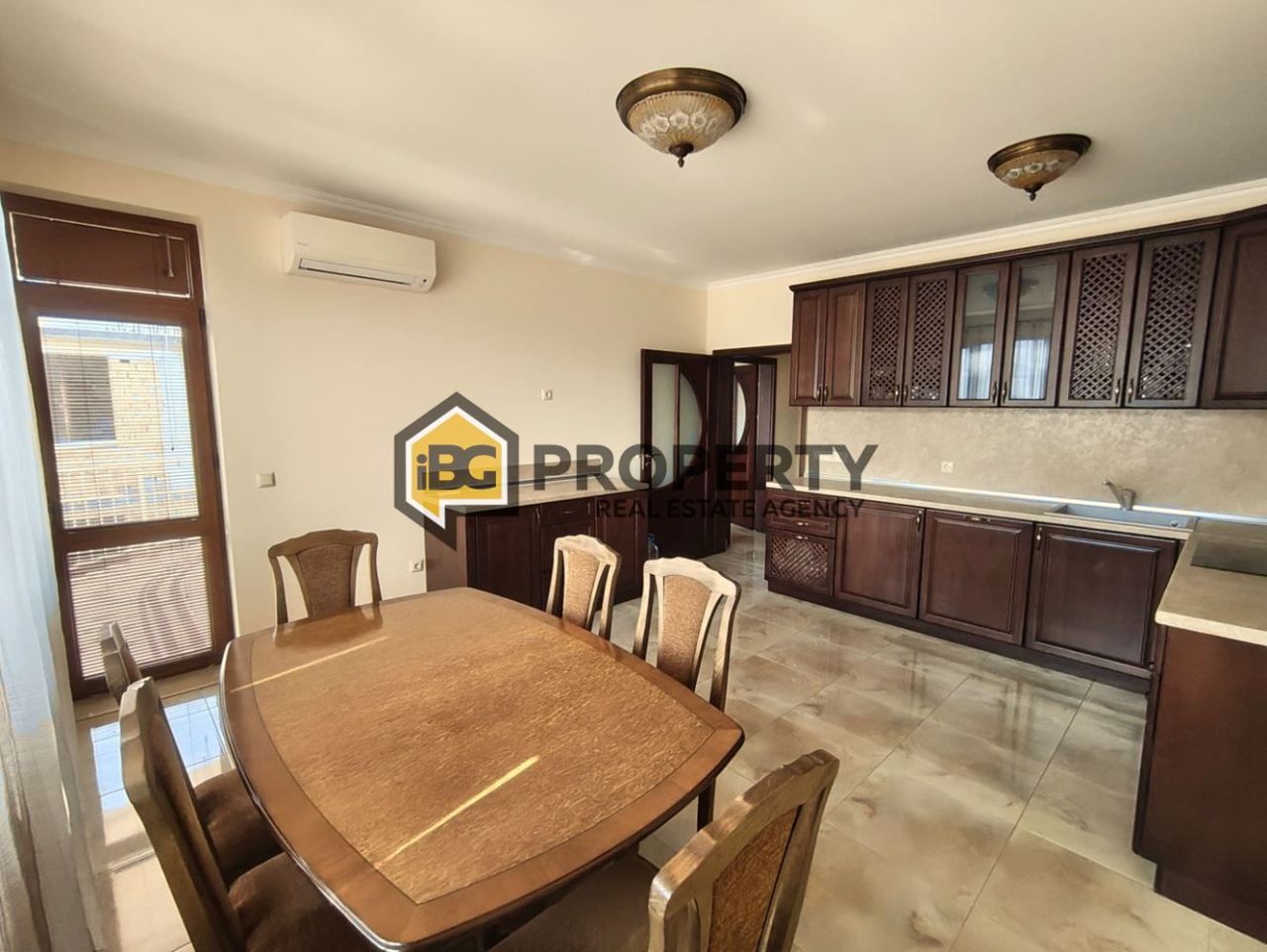 Квартира в Кранево, Болгария, 94 м² - фото 1