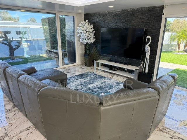 Вилла в Лиссабоне, Португалия, 232.8 м² - фото 13