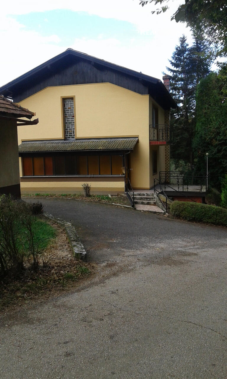 Ферма в Птуе, Словения, 35 000 м² - фото 1