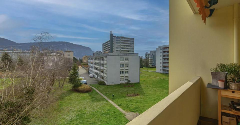 Квартира в Женеве, Швейцария, 93 м² - фото 1