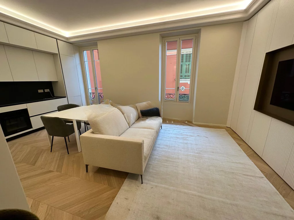 Квартира в Сен-Романе, Монако, 74 м² - фото 1