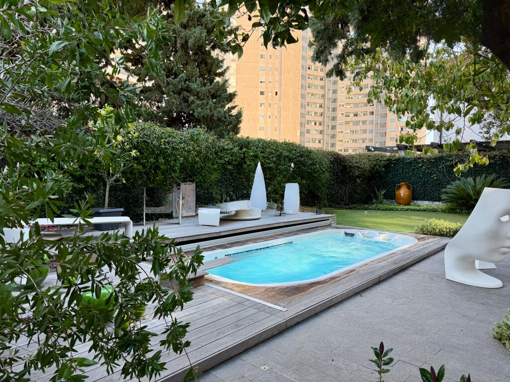 Квартира в Сен-Романе, Монако, 1 045 м² - фото 1