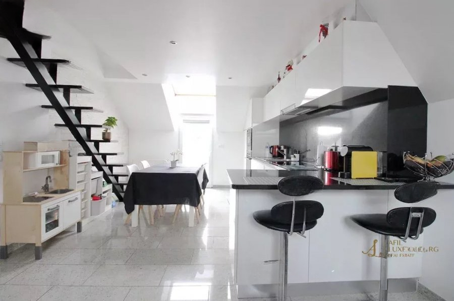 Квартира в Люксембурге, Люксембург, 71 м² - фото 1