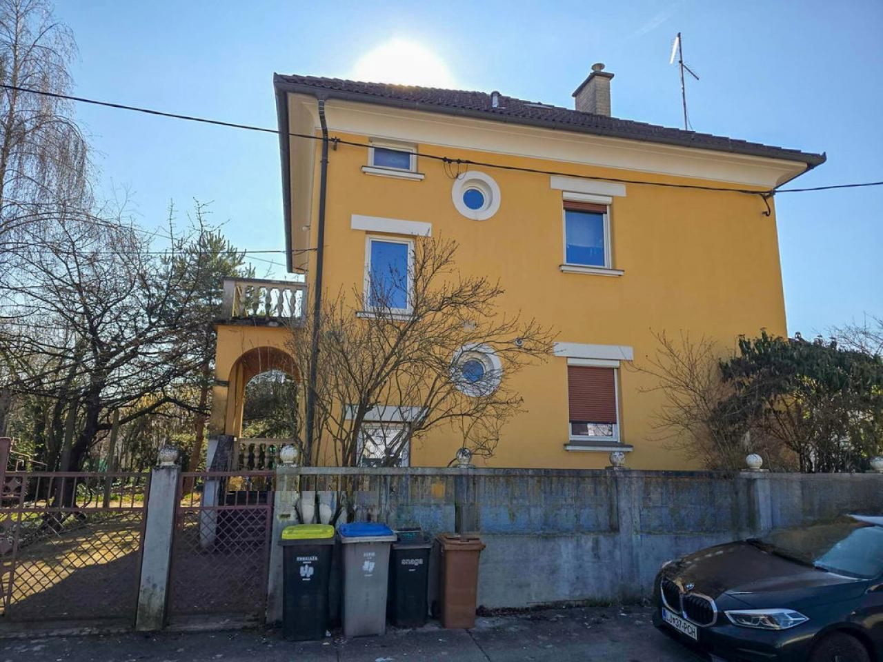 Офис в Любляне, Словения, 321 м² - фото 1