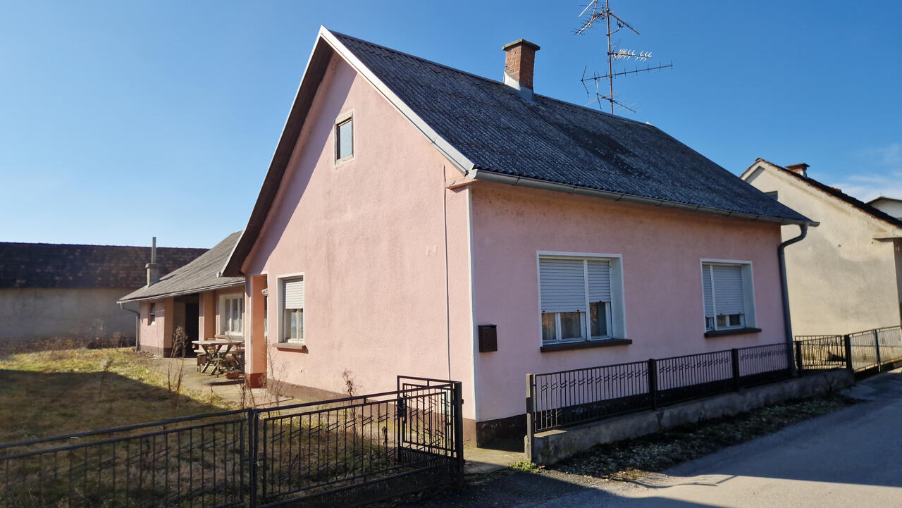 Дом в Мурска-Соботе, Словения, 89 м² - фото 1