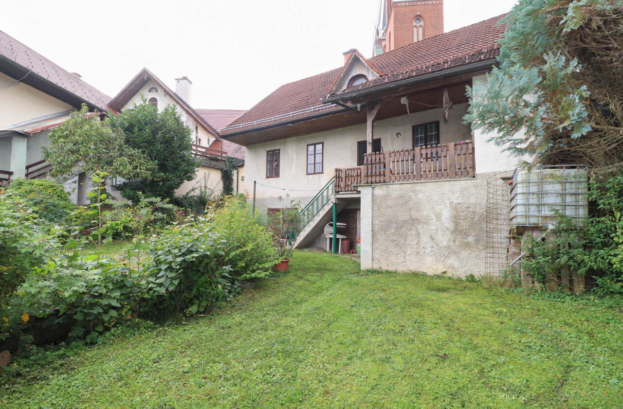 Дом в Литие, Словения, 304 м² - фото 1