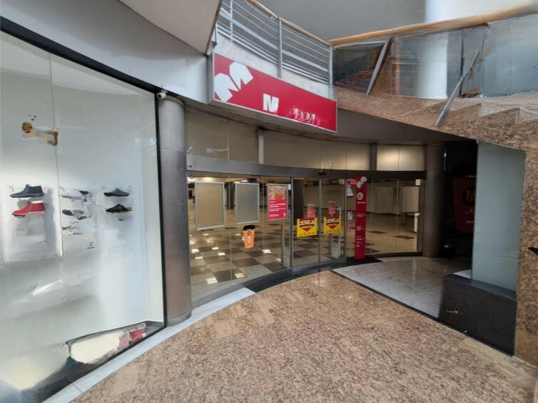 Офис в Любляне, Словения, 1 115 м² - фото 1