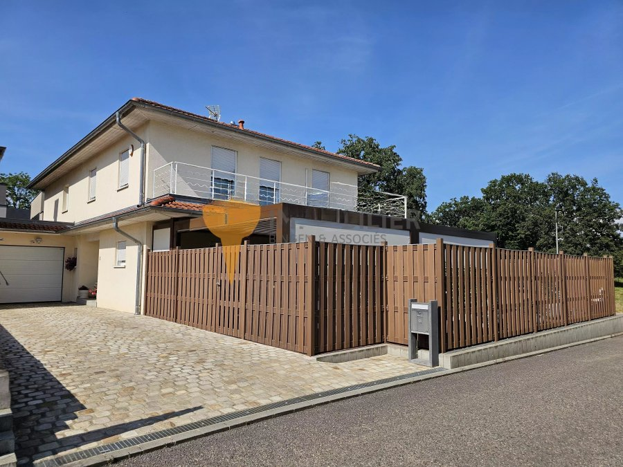 Квартира в Люксембурге, Люксембург, 317 м² - фото 1