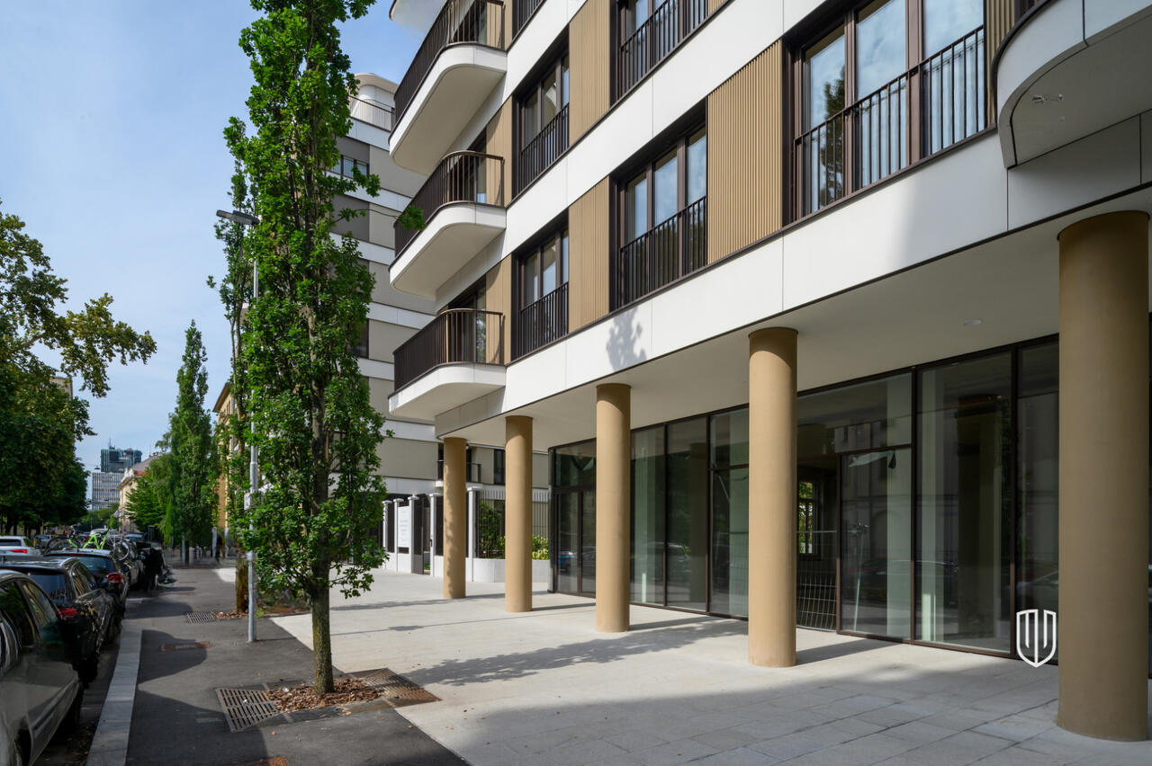 Офис в Любляне, Словения, 263 м² - фото 1