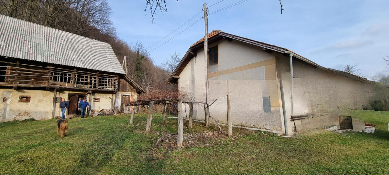 Ферма в Птуе, Словения, 210 000 м² - фото 2