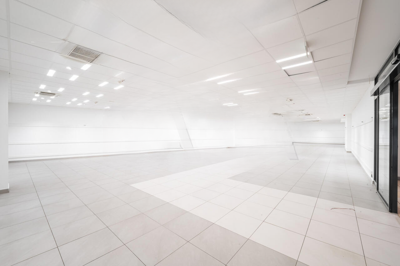 Офис в Любляне, Словения, 458 м² - фото 2