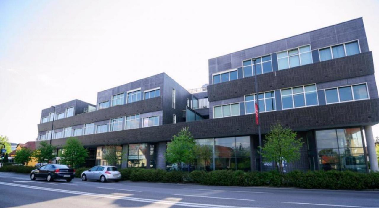 Офис в Любляне, Словения, 8 м² - фото 2