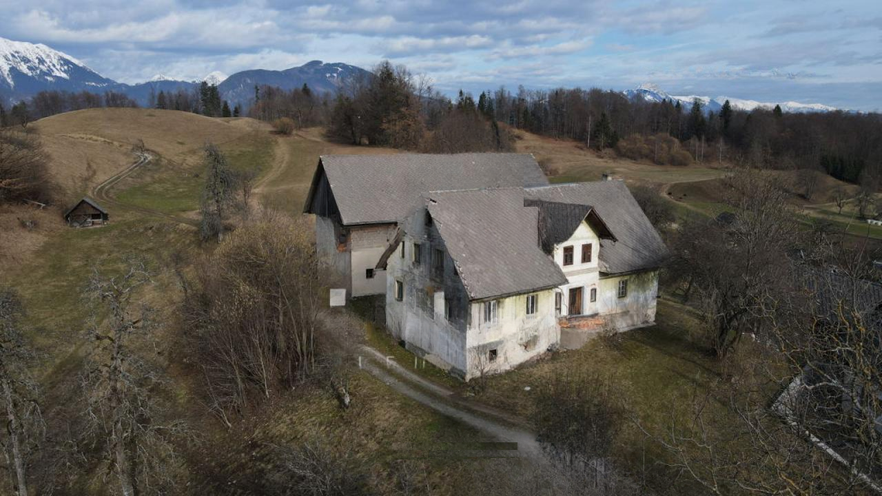 Ферма в Брде, Словения, 180 м² - фото 2