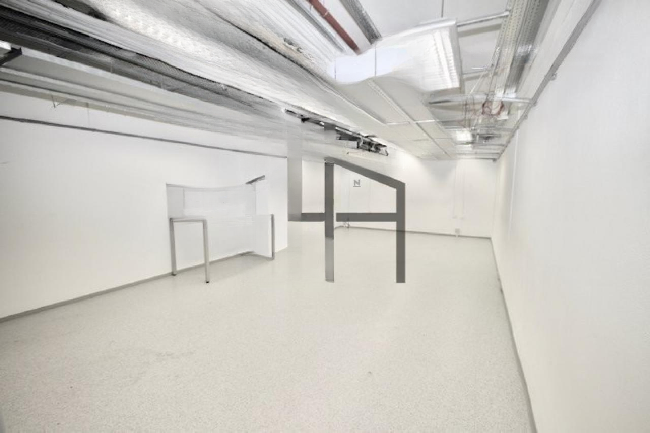 Офис в Любляне, Словения, 168 м² - фото 2