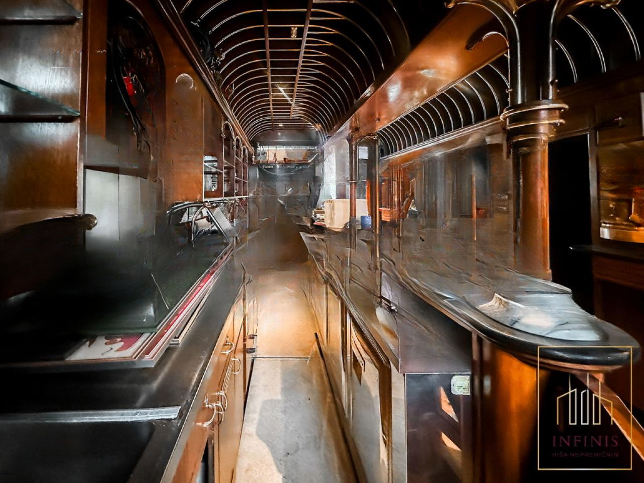 Офис в Любляне, Словения, 27 м² - фото 2