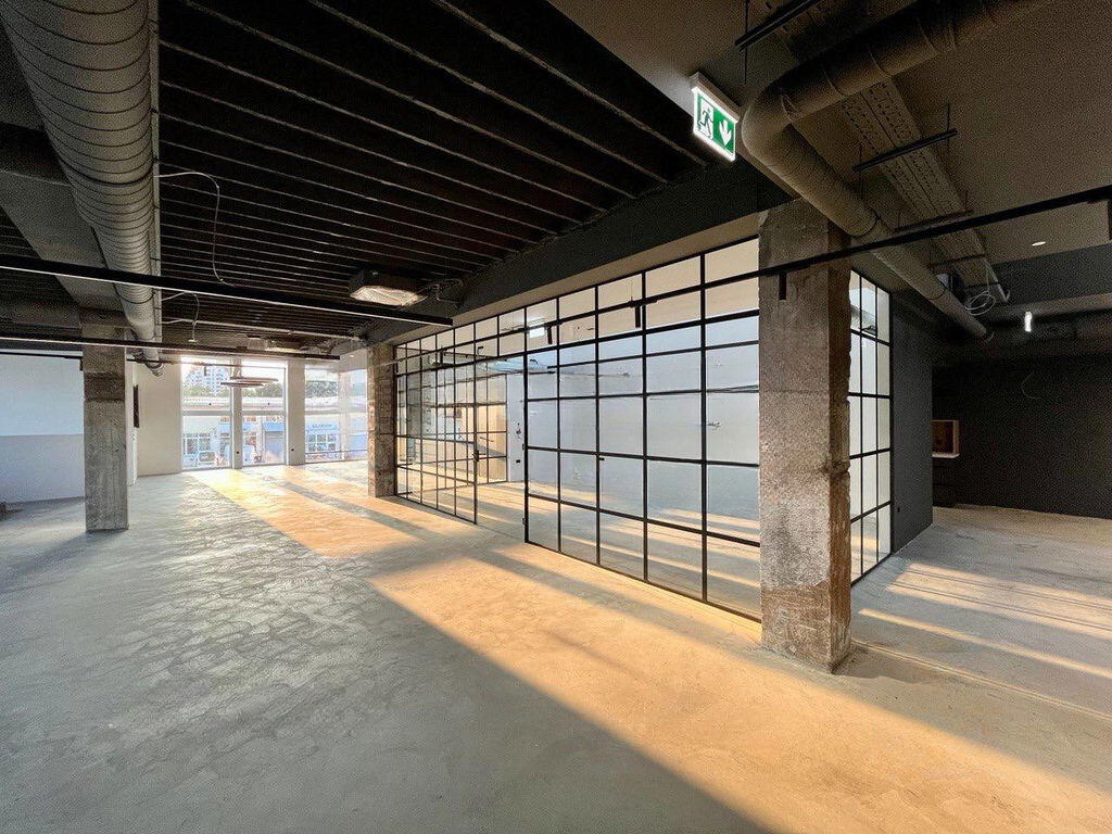 Офис в Любляне, Словения, 588 м² - фото 3