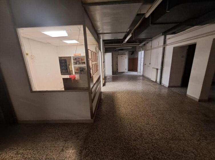 Офис в Любляне, Словения, 1 115 м² - фото 3