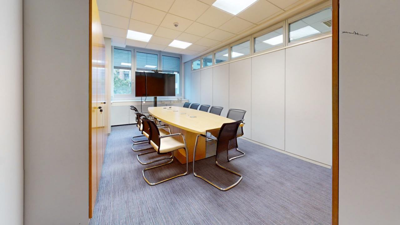 Офис в Любляне, Словения, 608 м² - фото 3